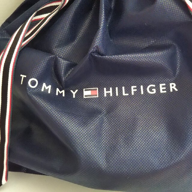 TOMMY HILFIGER(トミーヒルフィガー)のTOMMY HILFIGER ギフト巾着袋［美品］ インテリア/住まい/日用品のオフィス用品(ラッピング/包装)の商品写真