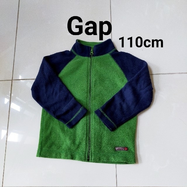 GAP(ギャップ)のGap フリース 110cm キッズ/ベビー/マタニティのキッズ服男の子用(90cm~)(その他)の商品写真