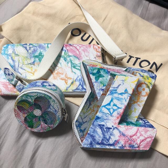 LOUIS VUITTON(ルイヴィトン)のルイビトン完売品ミニバック メンズのバッグ(セカンドバッグ/クラッチバッグ)の商品写真