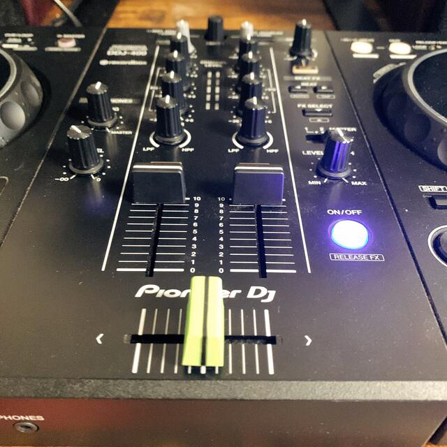 Pioneer DDJ-400 4