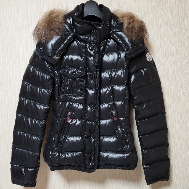 く日はお得♪ MONCLER - モンクレール ダウンジャケット ARMOISE 00