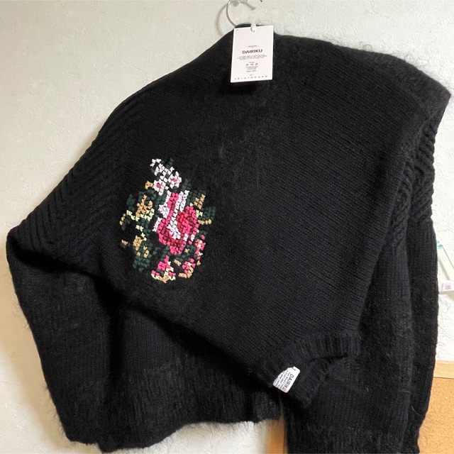 Jieda(ジエダ)のDAIRIKU  Flower Embroidery Border Knit メンズのトップス(ニット/セーター)の商品写真