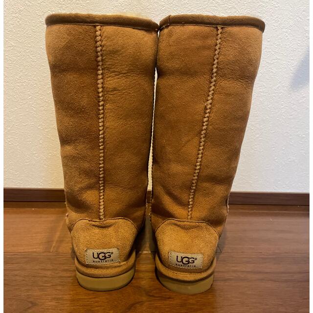 UGG クラシック トール (チェスナット)-