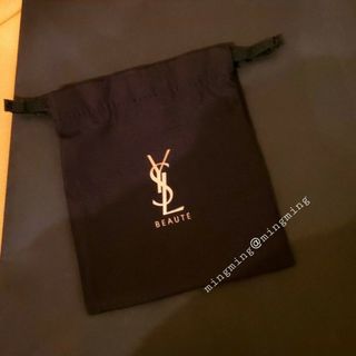 イヴサンローランボーテ(Yves Saint Laurent Beaute)のイヴサンローラン 巾着　ポーチ　非売品　ノベルティ(ポーチ)