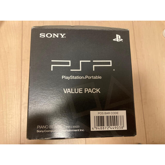 PlayStation Portable(プレイステーションポータブル)の新品　PSP3000 バリューパック　ピアノブラック　PSPJ-30023  エンタメ/ホビーのゲームソフト/ゲーム機本体(携帯用ゲーム機本体)の商品写真