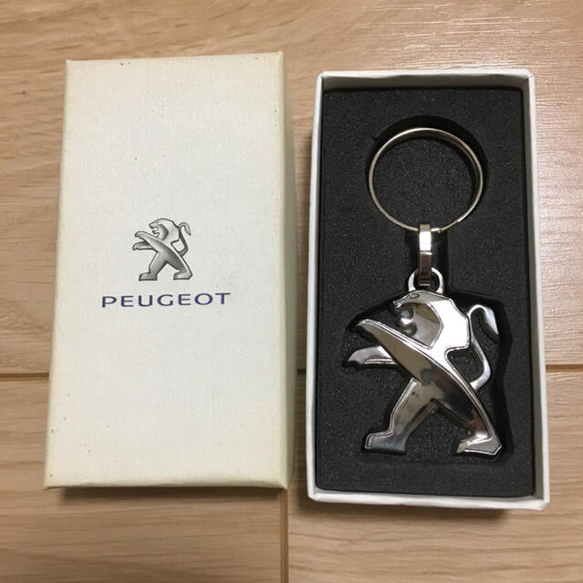 Peugeot - 【専用】プジョー キーホルダーの通販 by 大幅値下げ中 ...