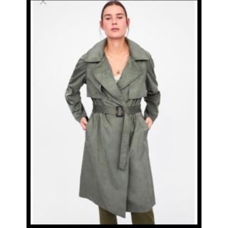 ザラ(ZARA)のZARA ダブルブレストトレンチコート(トレンチコート)