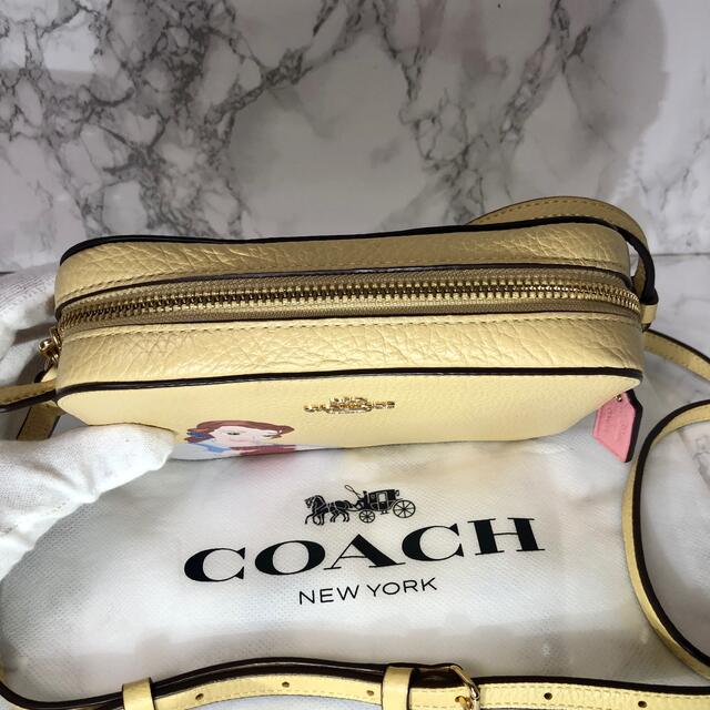 COACH(コーチ)の【国内完売品】COACH×Disneyコーチ ディズニー ベル ショルダーバッグ レディースのバッグ(ショルダーバッグ)の商品写真