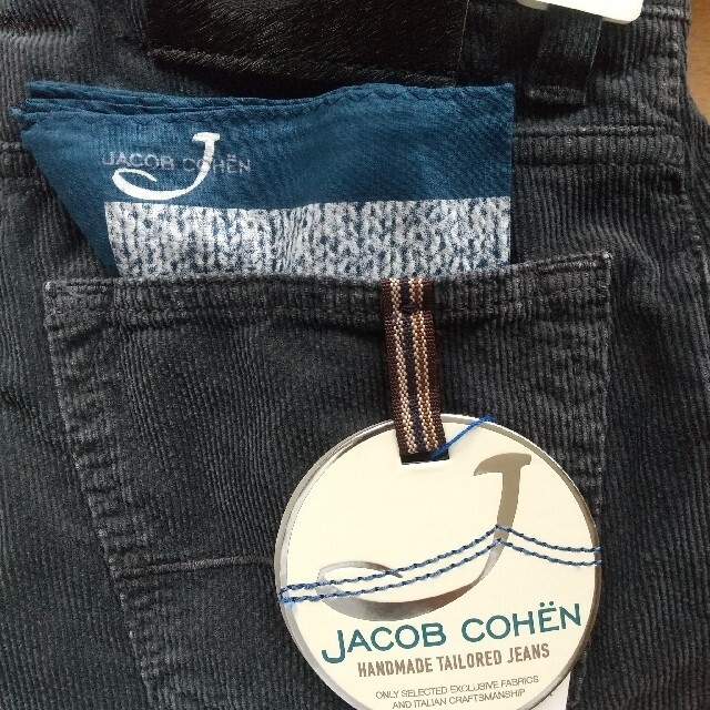 JACOB COHEN(ヤコブコーエン)の新品 未使用 JACOB COHEN ヤコブコーエン  コーデュロイパンツ メンズのパンツ(その他)の商品写真