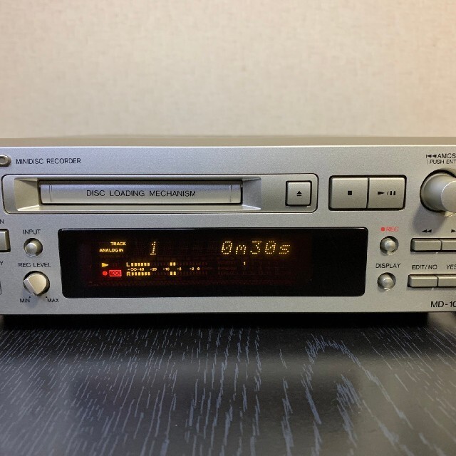 ONKYO(オンキヨー)のMDレコーダー ONKYO MD-105(S) スマホ/家電/カメラのオーディオ機器(その他)の商品写真