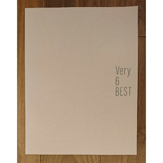最新作安い V6 Very 6 BEST 名前入りスペシャルBOX盤 Blu-rayの通販 by