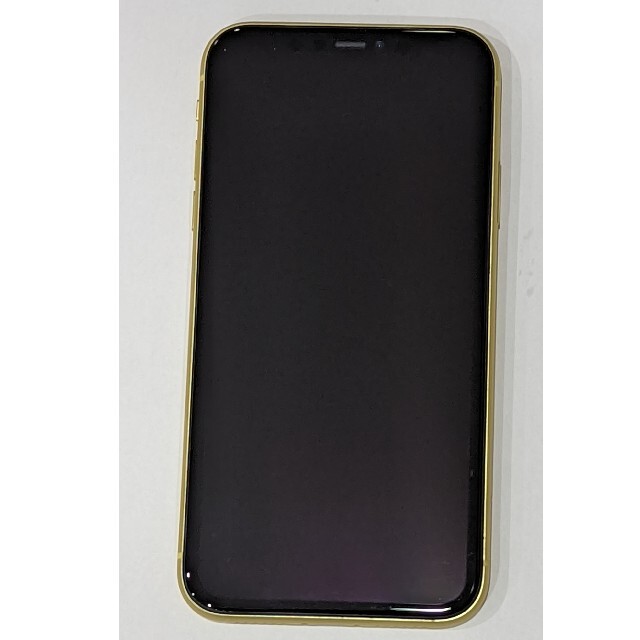 Apple(アップル)のiPhone11 イエロー　simフリー　128gb  スマホ/家電/カメラのスマートフォン/携帯電話(スマートフォン本体)の商品写真