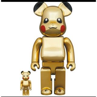 メディコムトイ(MEDICOM TOY)のBE@RBRICK ピカチュウ GOLD CHROME Ver.100％400％(フィギュア)