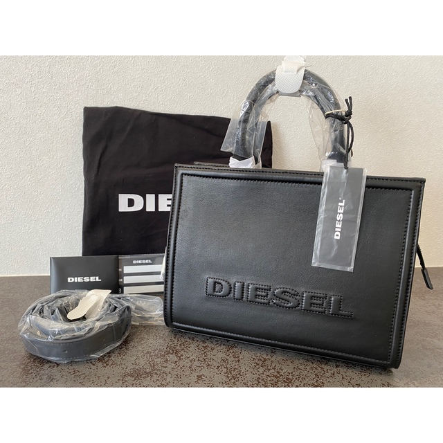 DIESEL(ディーゼル)の☆おまとめ☆【新品、未使用、保存袋付】ディーゼル バックパックショルダーバッグ  レディースのバッグ(リュック/バックパック)の商品写真