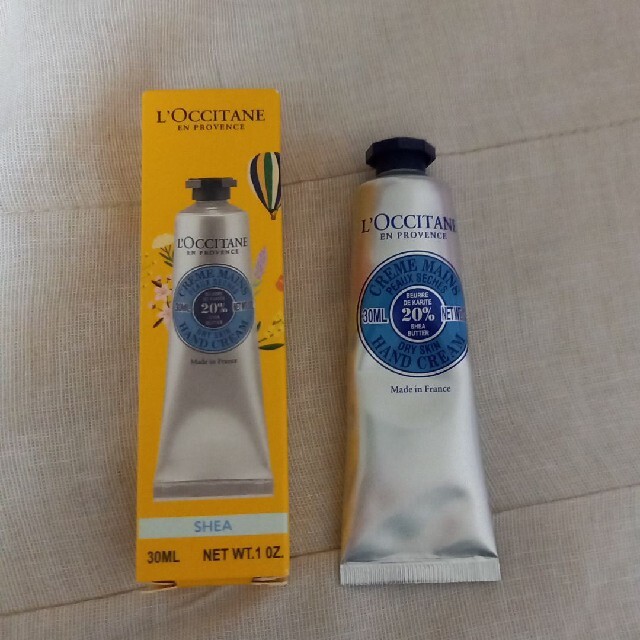 L'OCCITANE(ロクシタン)のL'OCCITANE シアハンドクリーム コスメ/美容のボディケア(ハンドクリーム)の商品写真