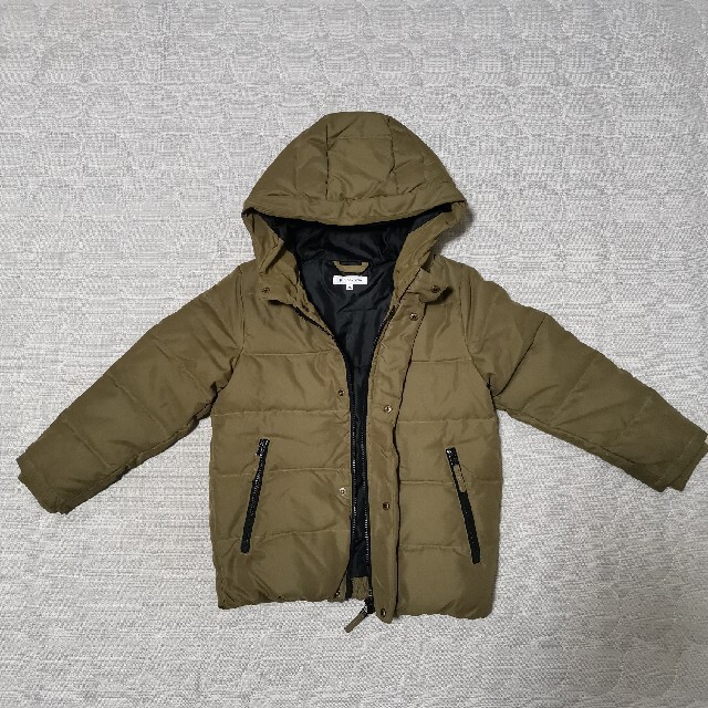 GLOBAL WORK(グローバルワーク)のGLOBAL WORK  キッズ ダウンジャケット XL (120〜130) キッズ/ベビー/マタニティのキッズ服男の子用(90cm~)(ジャケット/上着)の商品写真