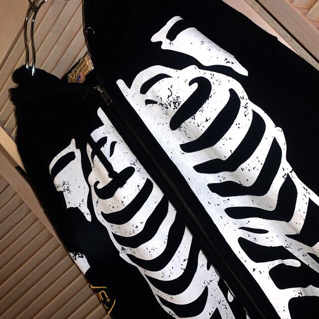 VANSON(バンソン)の完売モデル　VANSON  Skeleton Hoodie パーカー 骨　ボーン メンズのトップス(パーカー)の商品写真