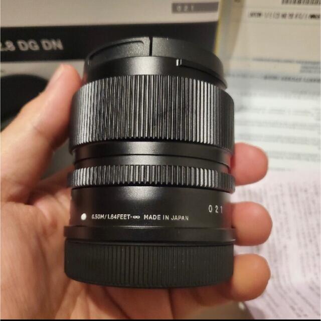 SIGMA(シグマ)の【ライカLマウント】Sigma 90mm F2.8 DG DN スマホ/家電/カメラのカメラ(レンズ(単焦点))の商品写真