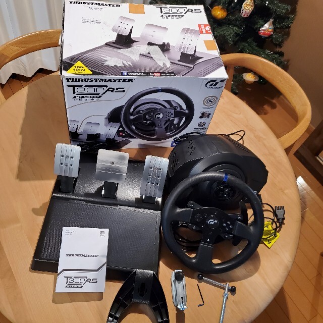 【配達無料】THRUSTMASTER T300RS GT(PS4/PS5/PC)