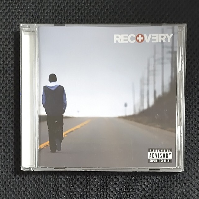 (EMINEM) RECVOERY エンタメ/ホビーのCD(ポップス/ロック(洋楽))の商品写真