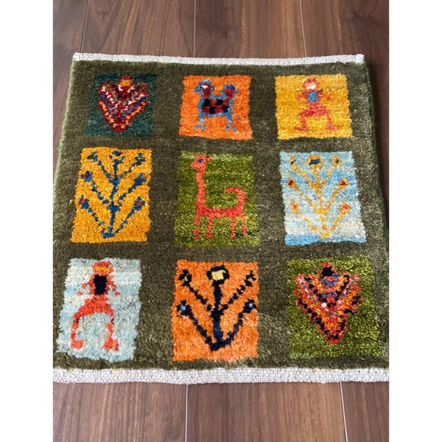 お買い得 ゾランヴァリ ギャッベ 40×39cm ZOLLANVARI ミニマットの通販 by My Aladdin's Rug｜ラクマ 