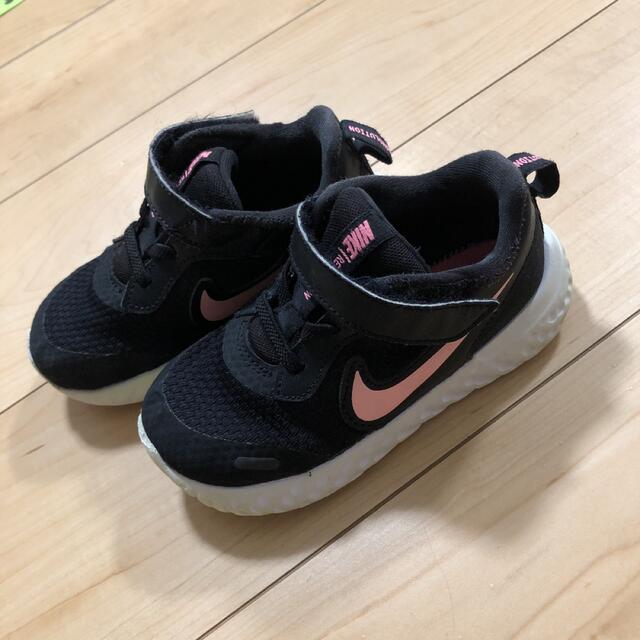 NIKE(ナイキ)のNIKE ナイキ スニーカー　15センチ キッズ/ベビー/マタニティのキッズ靴/シューズ(15cm~)(スニーカー)の商品写真