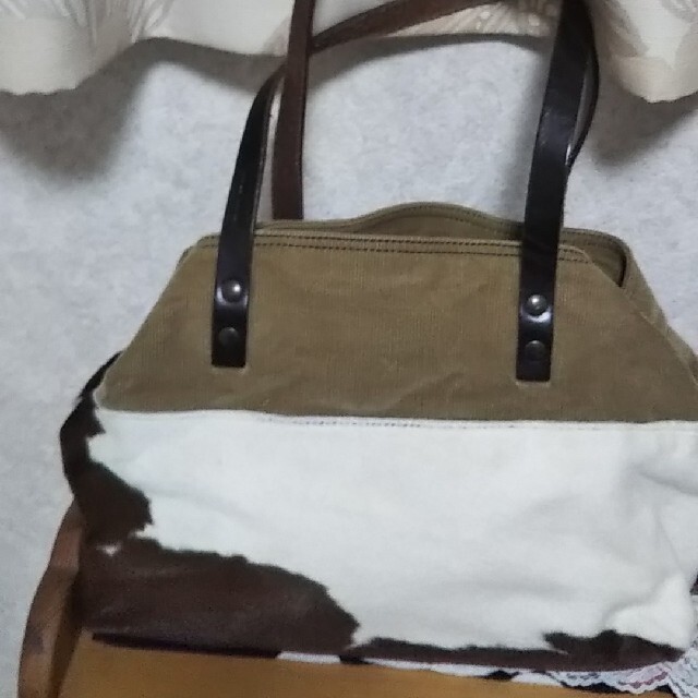 23cmショルダーの長さmiu miu ハラコトートバッグUSED