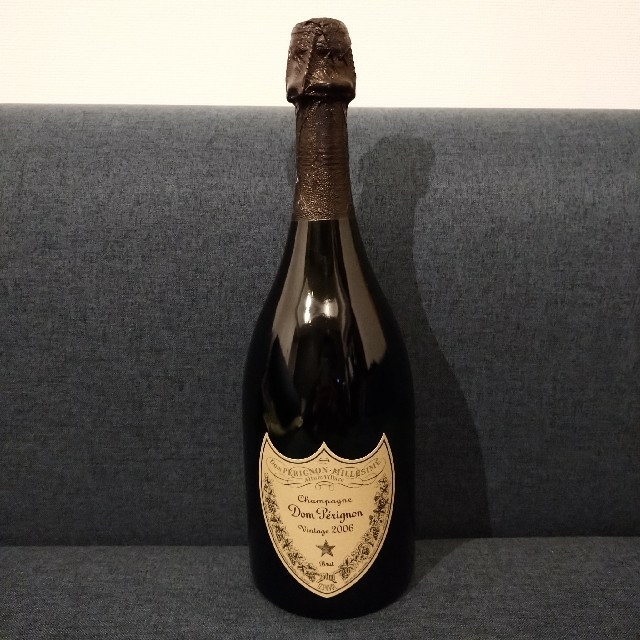 Dom Pérignon(ドンペリニヨン)のドン・ペリニヨン 2006 箱なし 食品/飲料/酒の酒(シャンパン/スパークリングワイン)の商品写真