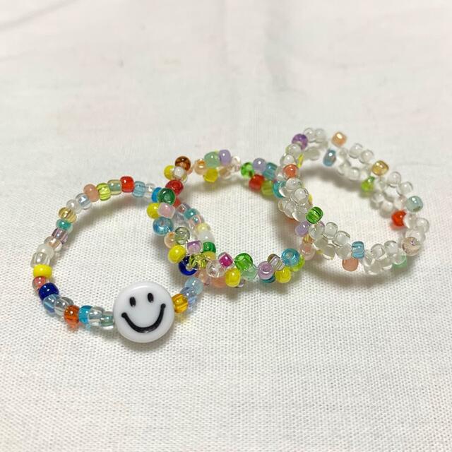 SALE‼️ ハンドメイド　カラフルフラワービーズリング3点セット💖 ハンドメイドのアクセサリー(リング)の商品写真