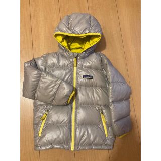 パタゴニア(patagonia)のなるっぺ様専用　パタゴニア  ダウンジャケット　　4T(ジャケット/上着)