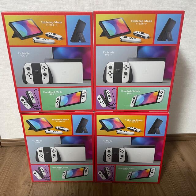 Nintendo Switch(ニンテンドースイッチ)の【新品】Nintendo Switch 有機ELモデル　ホワイト　4台セット エンタメ/ホビーのゲームソフト/ゲーム機本体(家庭用ゲーム機本体)の商品写真