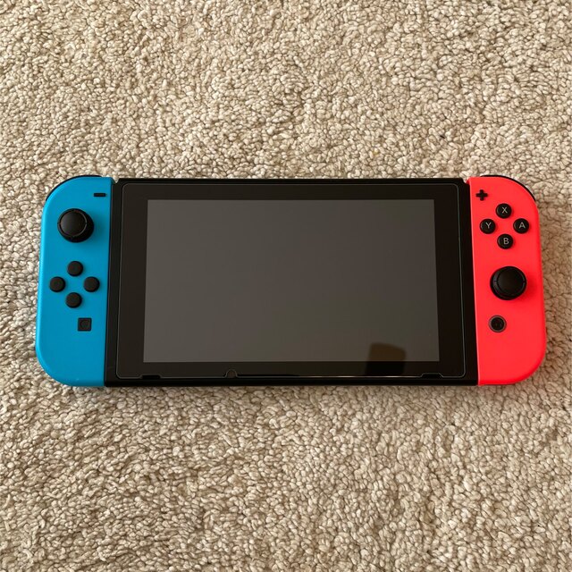 Nintendo Switch(ニンテンドースイッチ)のyuumamaさん専用Nintendo Switch エンタメ/ホビーのゲームソフト/ゲーム機本体(家庭用ゲーム機本体)の商品写真