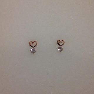 10Kピアス ★送料込み(ピアス)