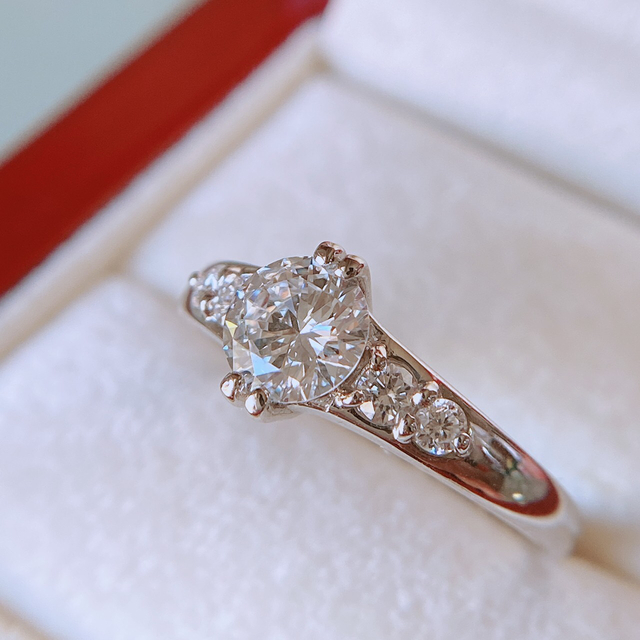 大粒ダイヤモンド PT900ダイヤリング✨D1.08ct✨Eカラー♥️VS-1✨ レディースのアクセサリー(リング(指輪))の商品写真