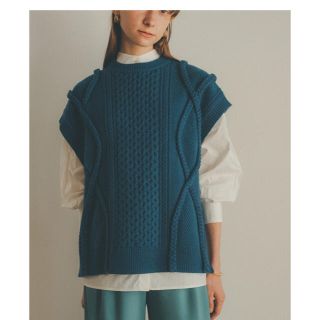 アメリヴィンテージ(Ameri VINTAGE)の【CLANE】3D CABLE SLIT KNIT VEST(ベスト/ジレ)