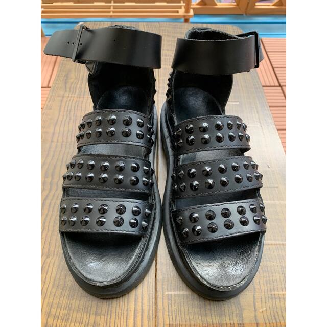 Dr.Martens(ドクターマーチン)の美品★ドクターマーチン スタッズ  レザー サンダル 23.5cm★ レディースの靴/シューズ(サンダル)の商品写真