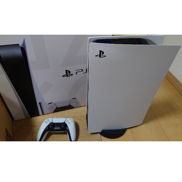 PlayStation(プレイステーション)のps5 本体 プレイステーション5 CFI-1100A01 エンタメ/ホビーのゲームソフト/ゲーム機本体(家庭用ゲーム機本体)の商品写真