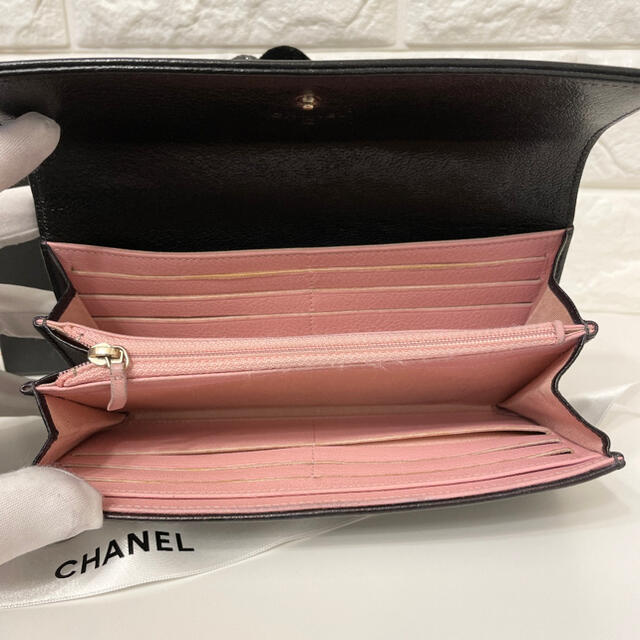 超美品　CHANEL　カーフスキン　デカココ　フラップ　長財布