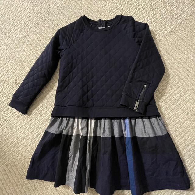 BURBERRY(バーバリー)の【 はな様ご専用です 】バーバリー ワンピース 6y キッズ/ベビー/マタニティのキッズ服女の子用(90cm~)(ワンピース)の商品写真