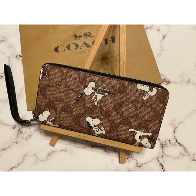 COACH - 【COACH】コーチスヌーピー 長財布 SNOOPY シグネチャーの通販 ...