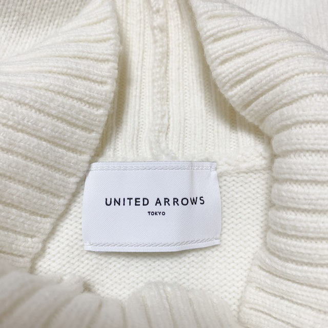 UNITED ARROWS(ユナイテッドアローズ)のまるぅ様専用‼︎新品未使用☆ユナイテッドアローズ カシミヤ混  ニット☆ レディースのトップス(ニット/セーター)の商品写真