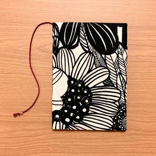 《 四六判》ブックカバー  ハンドメイド アートフラワー(ブックカバー)