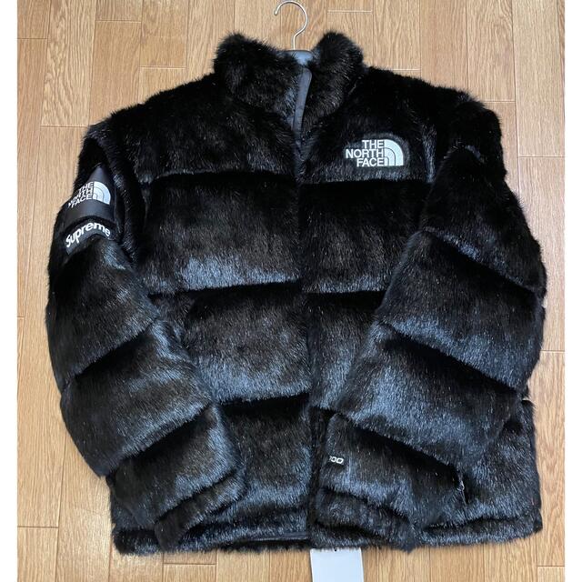 新品　supreme North Nuptse fur ファー　ヌプシ　M