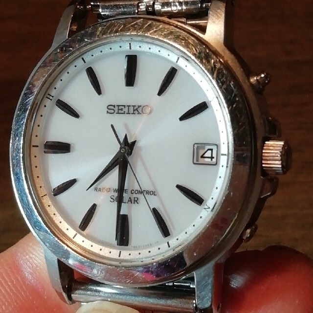 SEIKO(セイコー)のF34　超美品　セイコー　電波・ソーラー時計　デイト メンズの時計(腕時計(アナログ))の商品写真
