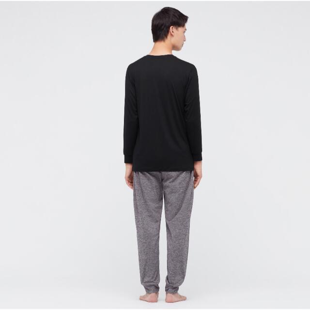 UNIQLO(ユニクロ)のユニクロ  ヒートテッククルーネックT（九分袖） サイズM  カラー黒  2袋 メンズのトップス(Tシャツ/カットソー(七分/長袖))の商品写真