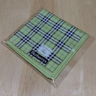 バーバリー(BURBERRY)の☆Burberry  バーバリー  ハンカチ  ≪新品未使用≫(ハンカチ)