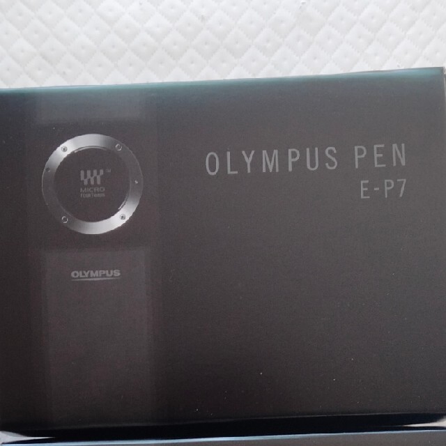 国内正規品】 PEN OLYMPUS - OLYMPUS E-P7 EZレンズキット 14-42mm