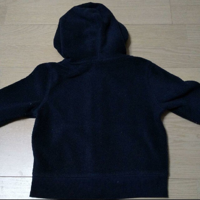 babyGAP(ベビーギャップ)のbabygap フリース　パーカー 90 キッズ/ベビー/マタニティのキッズ服男の子用(90cm~)(ジャケット/上着)の商品写真