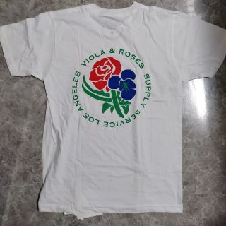 新品 約50%off VIOLA&ROSES の Tシャツ Mサイズ(Tシャツ/カットソー(半袖/袖なし))