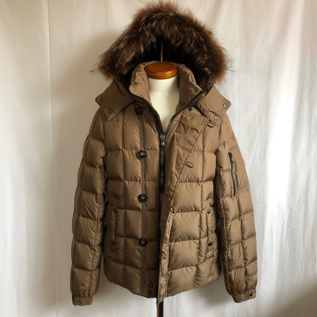 美品 TATRAS ダウンジャケット ミリタリーダウン ブラウン ラクーン
